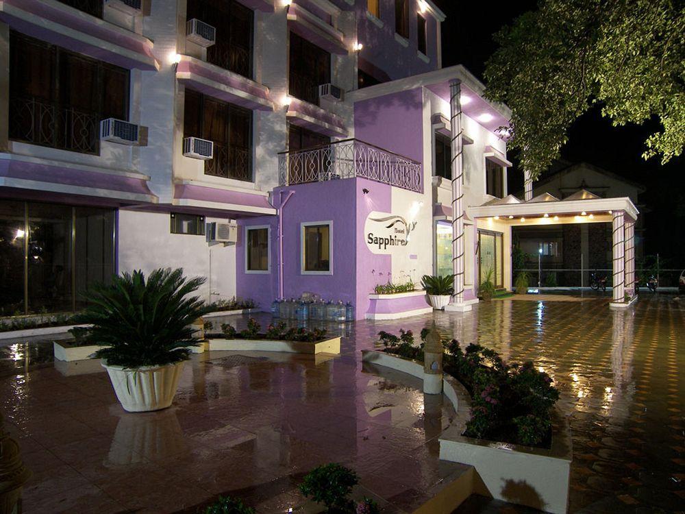 Hotel Sapphire Lonavala Exteriér fotografie